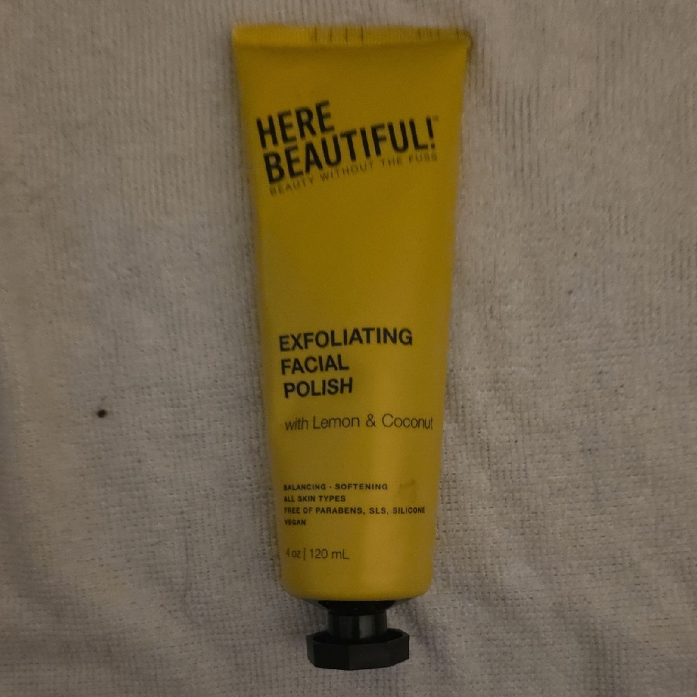 Here Beautiful Exfoliating Facial Polish